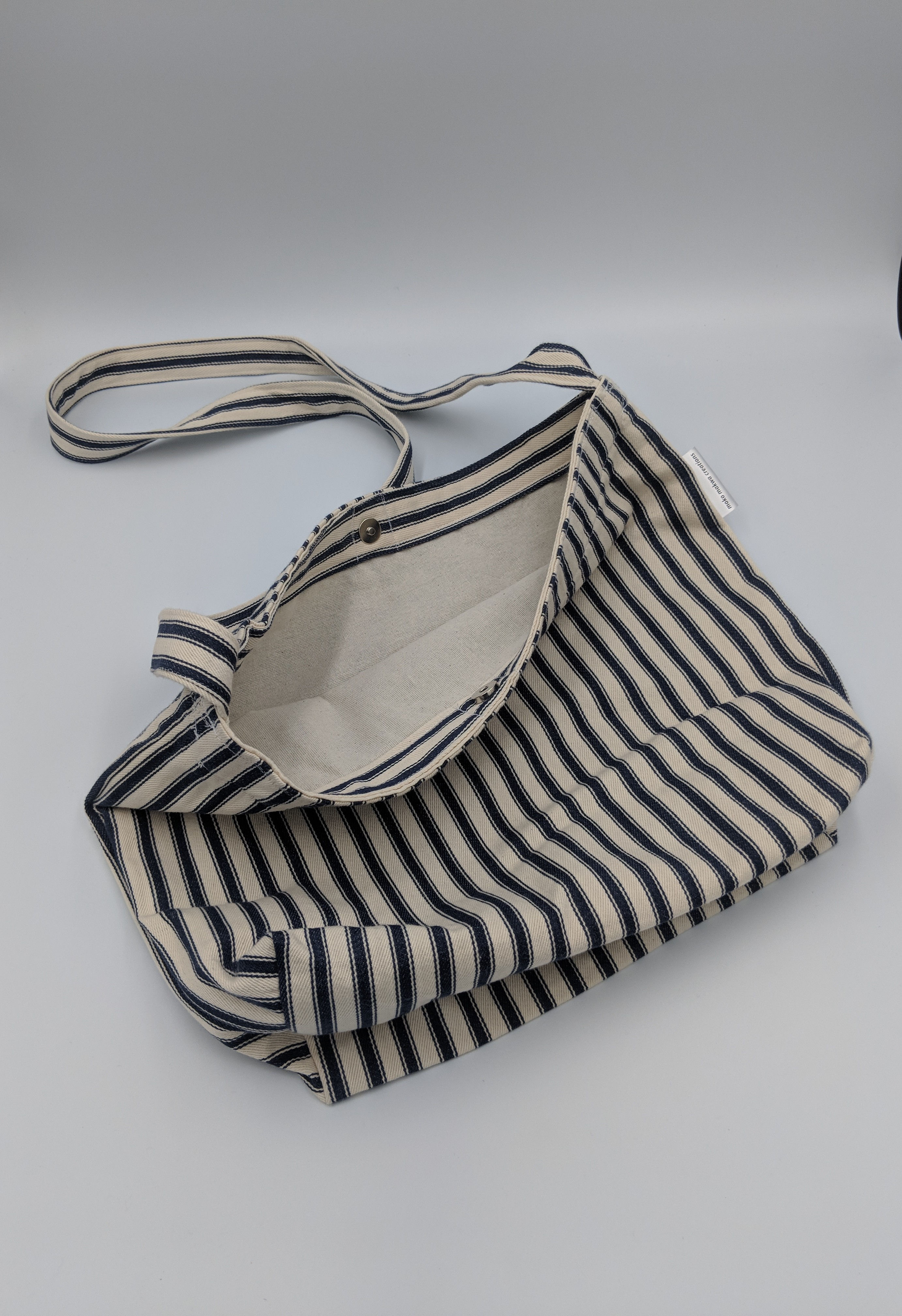 Shoulder bag - White and navy stripes