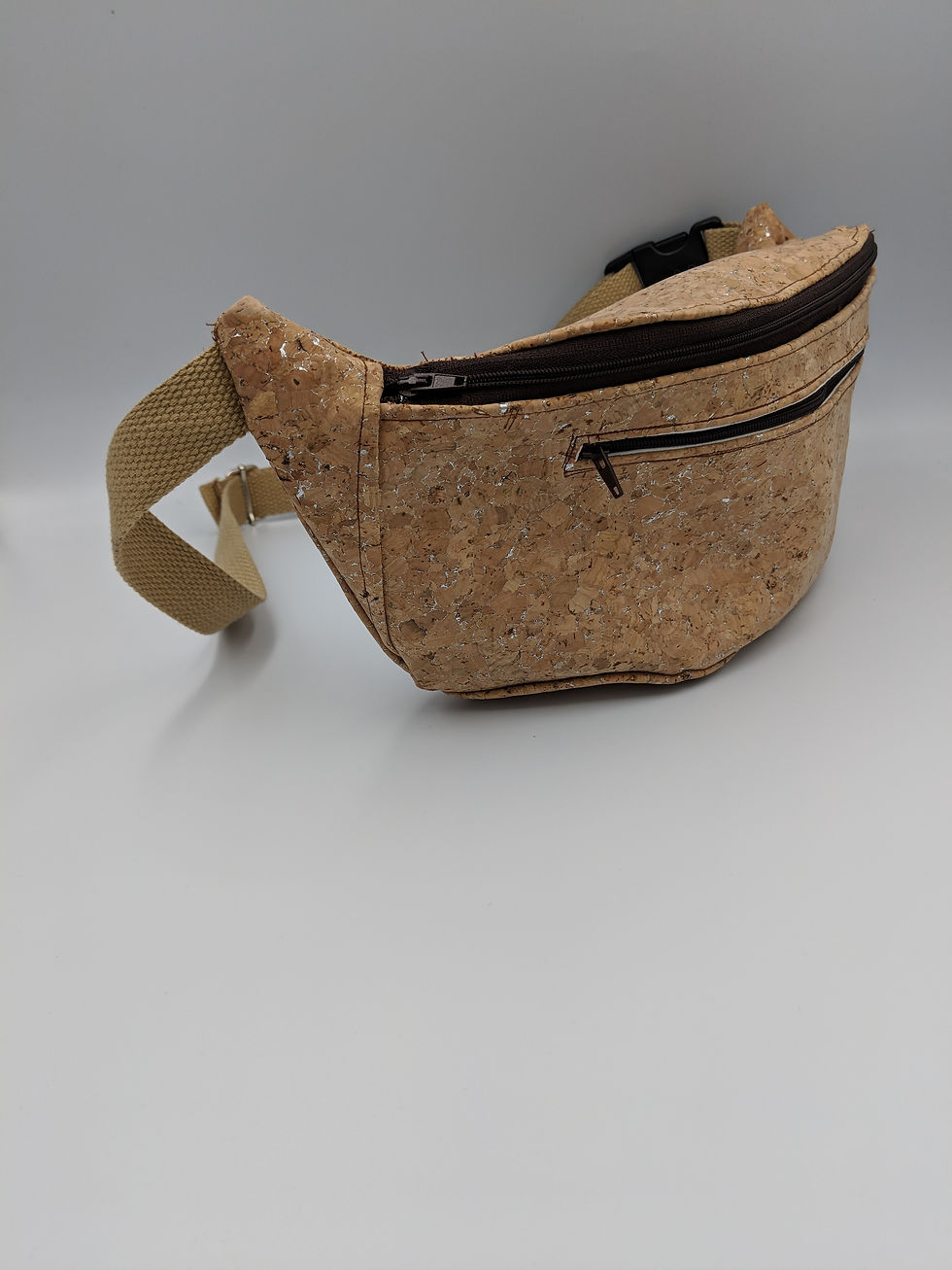 Cork handsfree.bag.3