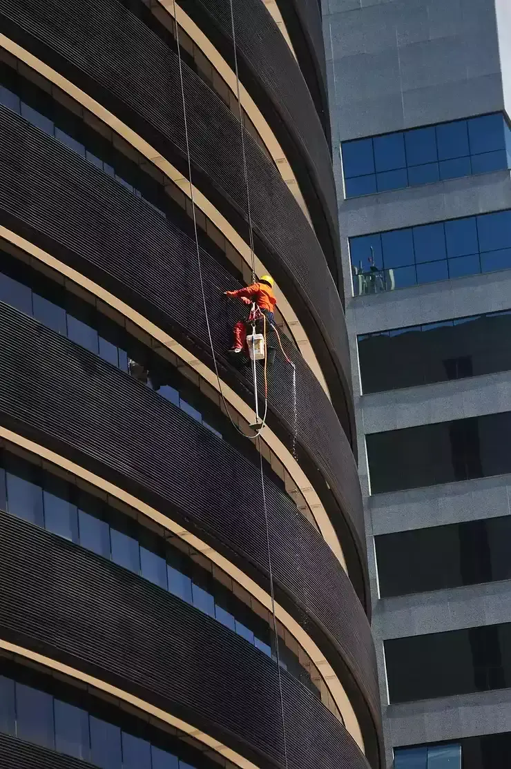 travailleur en hauteur