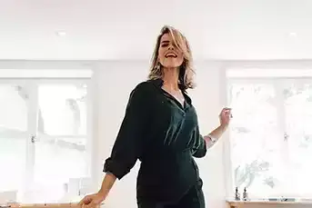 salarié entrain de faire de l'exercice