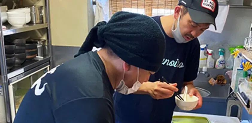 “うまい”をつなぐコンサル─ラーメン業界、現場とメーカーのあいだで