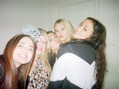 40 Things I Wish I Knew in High School: From a Midwest, Catholic, All-Girls High School Senior