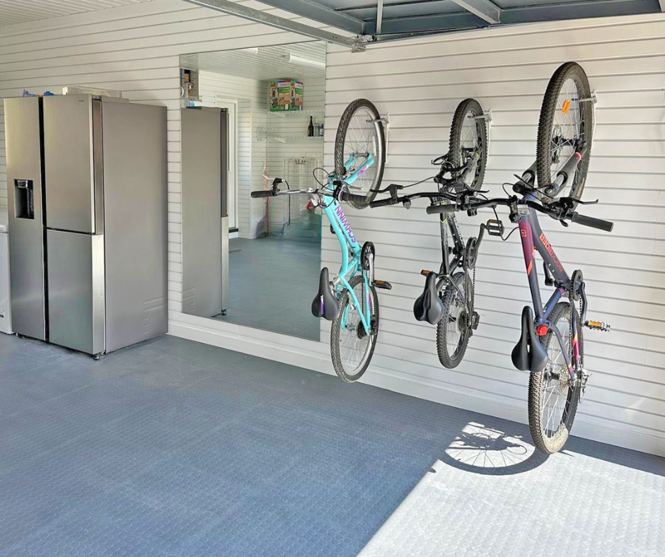 Easter Weekend Garage Declutter: 7 Quick Wins That Make a Big Difference