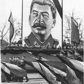 Посмертная судьба Сталина. Тайное стало явным?