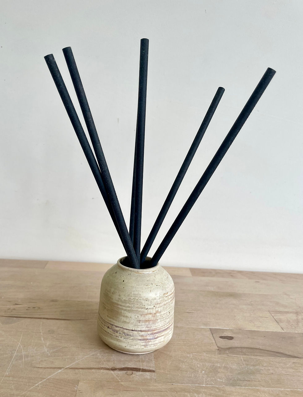 Thumbnail: Small Macadamia bud vase / scent diffuser