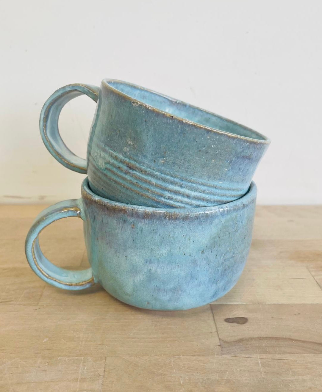 Medium Soft Blue wheel thrown mug set - round handle