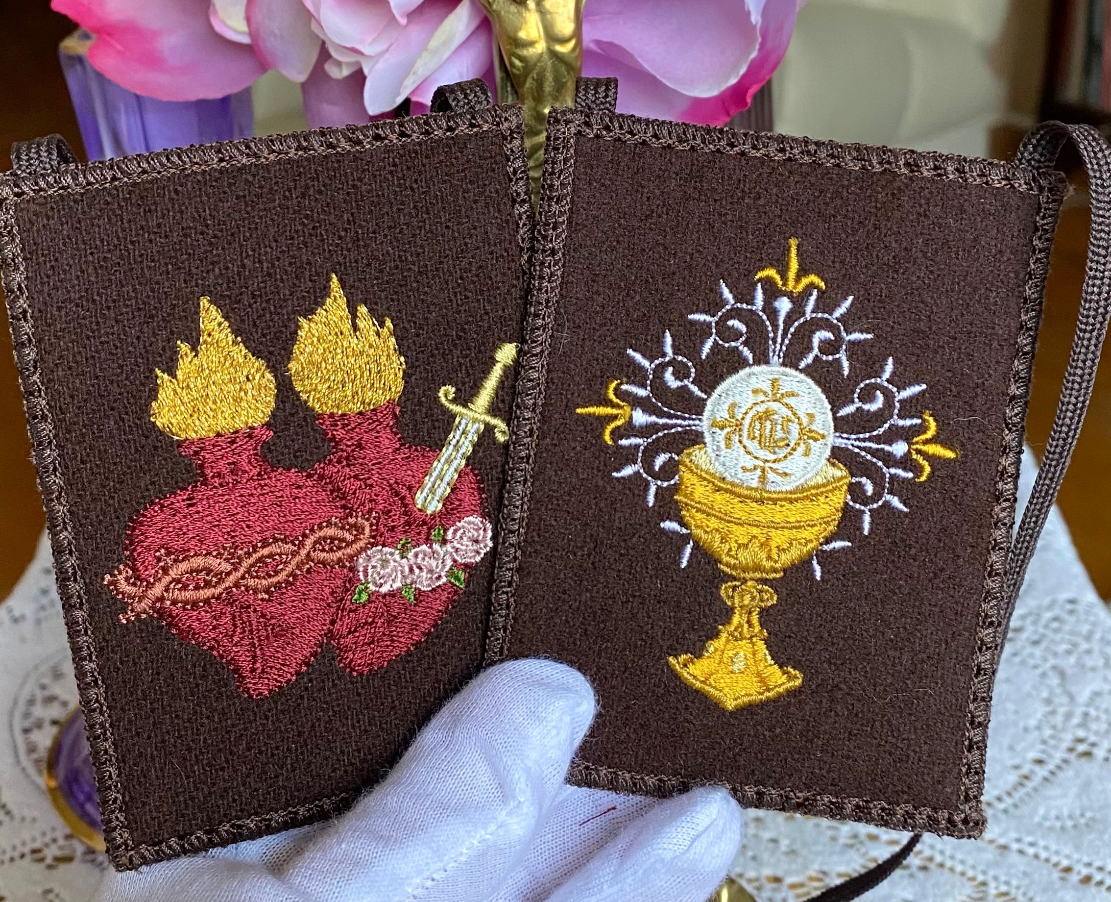 MANTLE OF MARY® PREMADE BROWN SCAPULARS