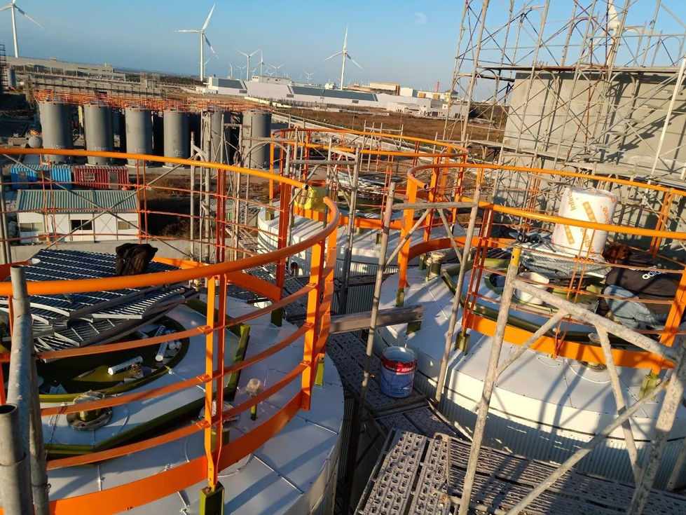 LINE_ALBUM_若森-彰濱工業區14座儲槽保溫工程_251015_6