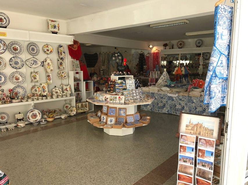 18664399_784367415074130_6841639131948561452_n