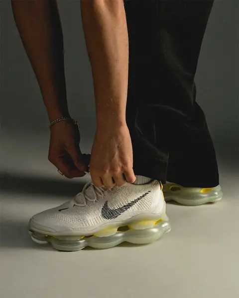 nike-air-max-scorpion-lemon-wash-store-list-3.jpg