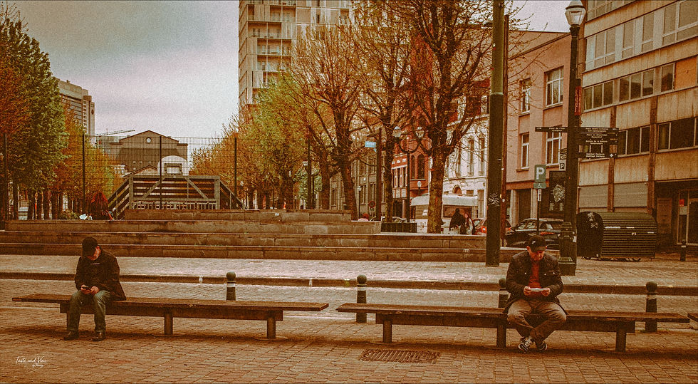 Thirty Minutes to Capture the Unseen Magic of City Life