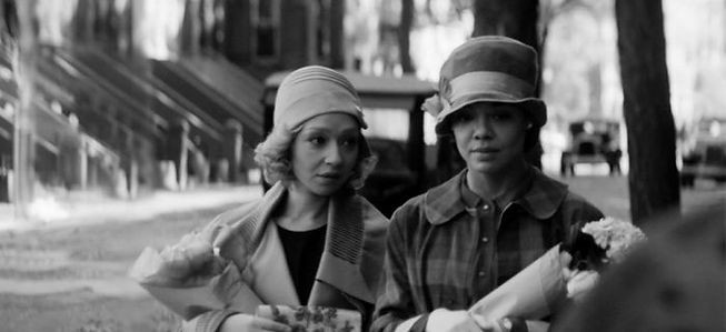 passing-netflix-700x321.jpg