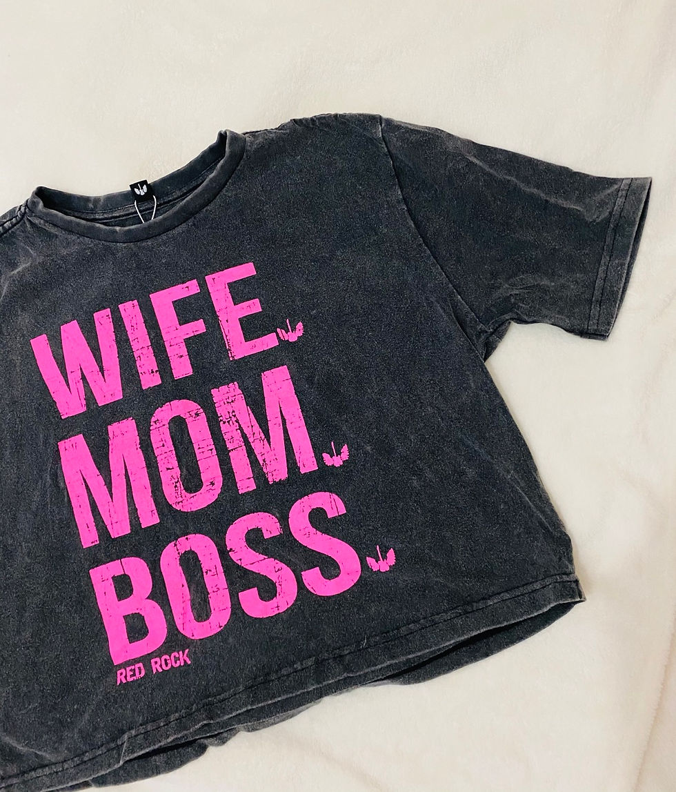 Miniatura: Cropped tshirt WIFE MOM BOSS