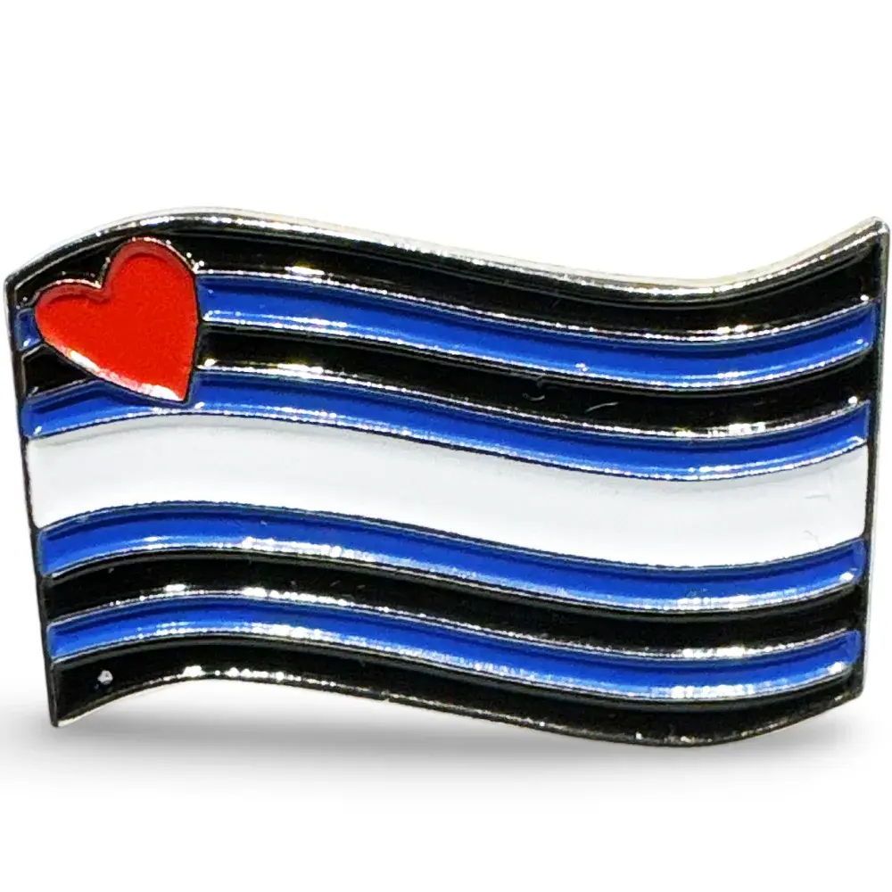 Leder Flaggen-Pin – Klares Statement für Fetisch Pride