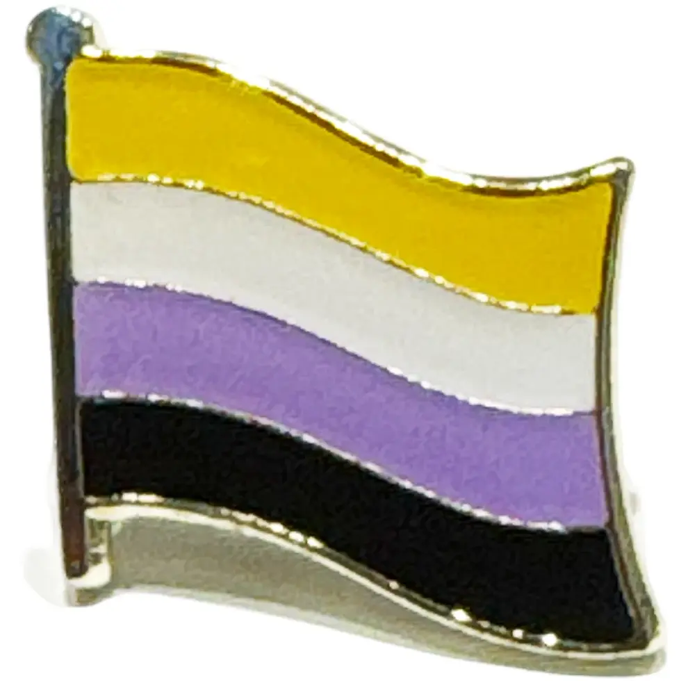 Non-Binary Flaggen-Pin – Kompakt & kraftvoll in Farbe