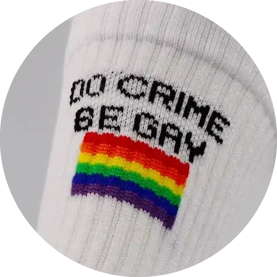 gay-vibes Eco Pride Socken - DO CRIME BE GAY