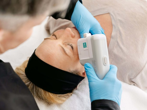 HIFU for Neck and Chin Lifting: A Non-Surgical Solution