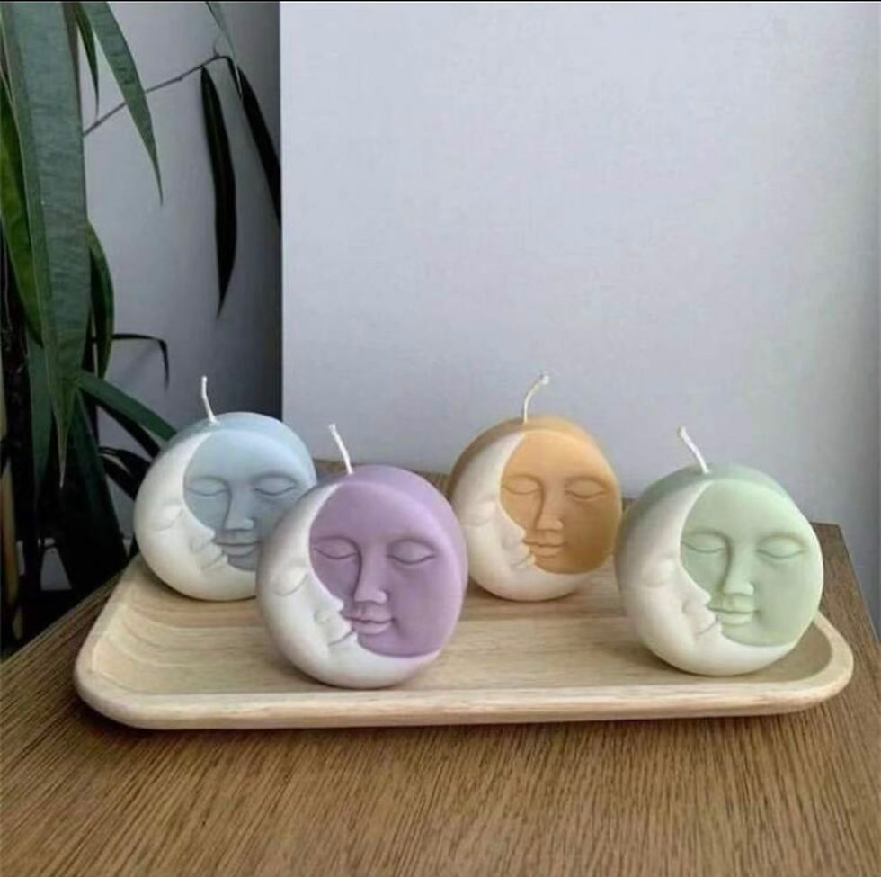 Thumbnail: Lunar Embrace Candle