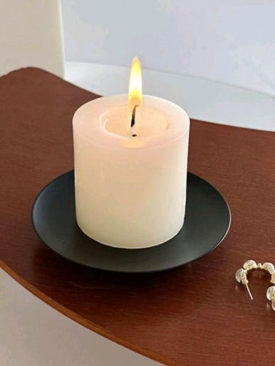 Thumbnail: Black Iron Plate Candle Holder