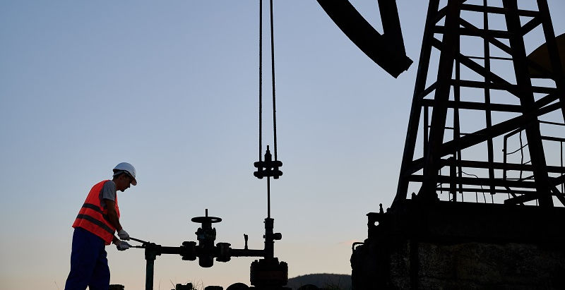 How Professionals Pick Their Oil Drilling Wrenches