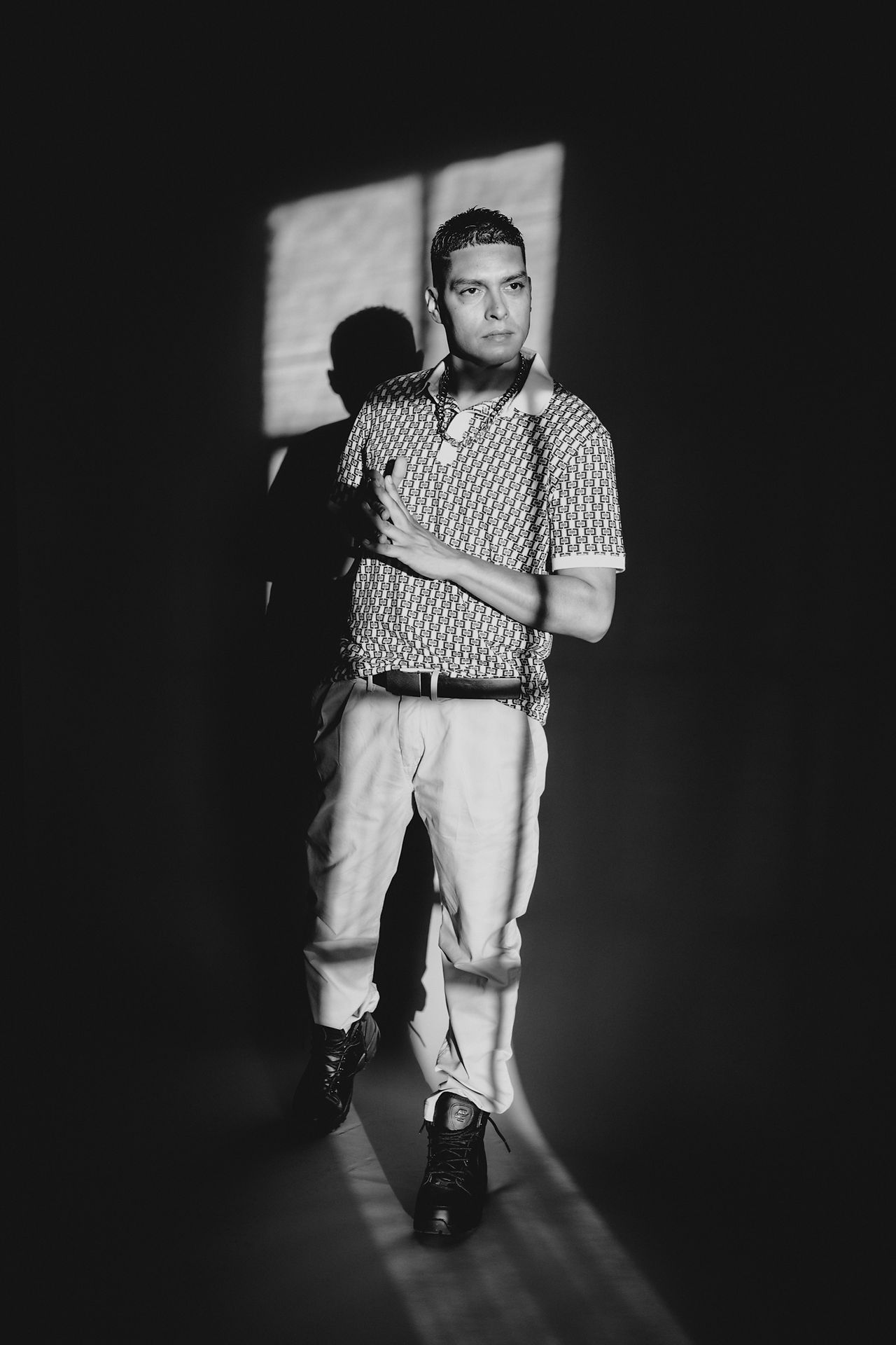 Social media content creation photoshoot in Los Angeles with Gabriel Roamer