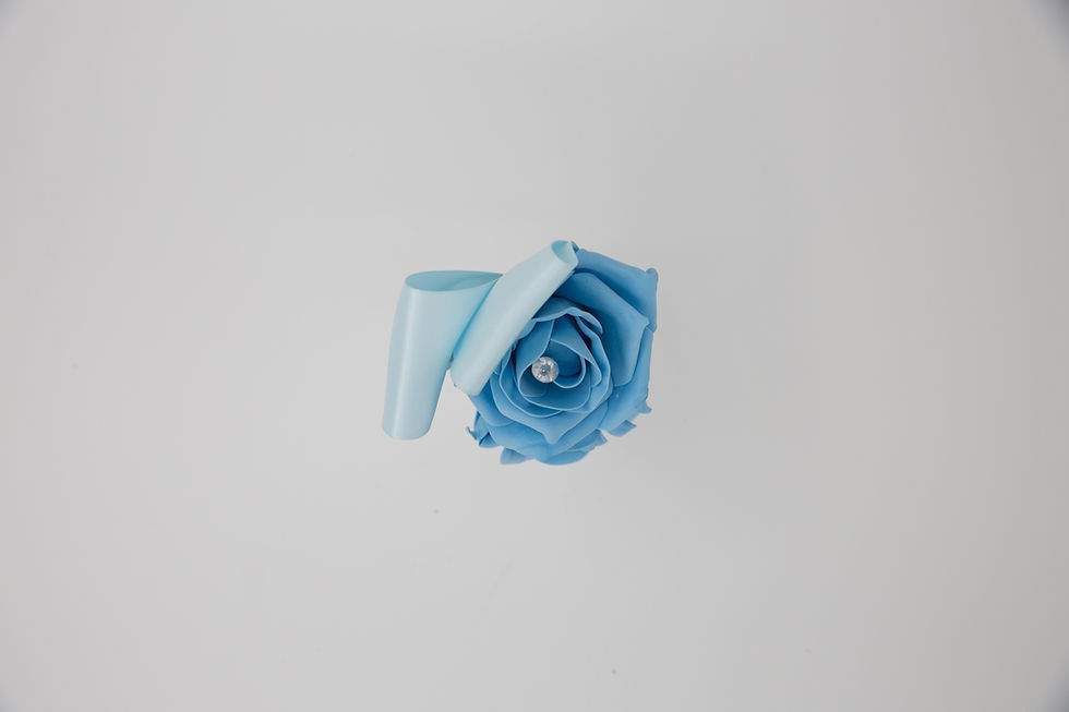 Thumbnail: Callie Buttonhole (4)