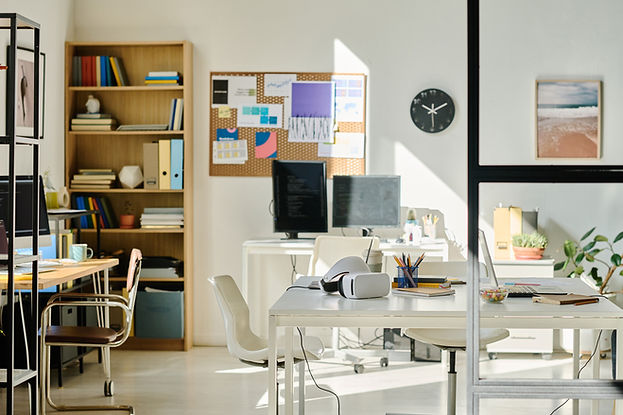 modern-it-office-with-computers-on-table-2026-03-18-15-50-58-utc.jpg