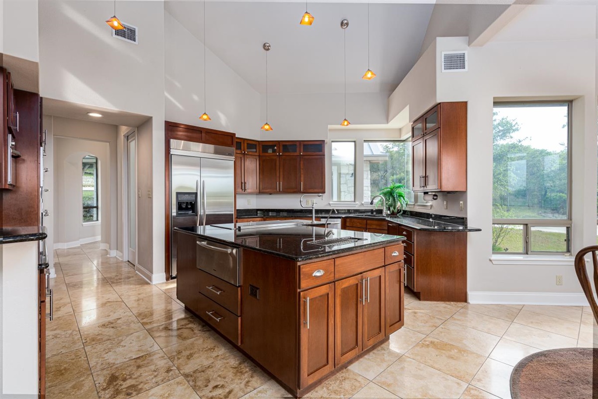 Download 21250 Fortaleza Drive | strait-luxury-tamara Yellowimages Mockups