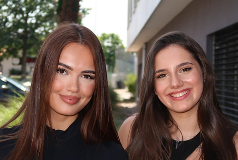 1698_ALS_Desiree und Florinda mit ALS Logo.png