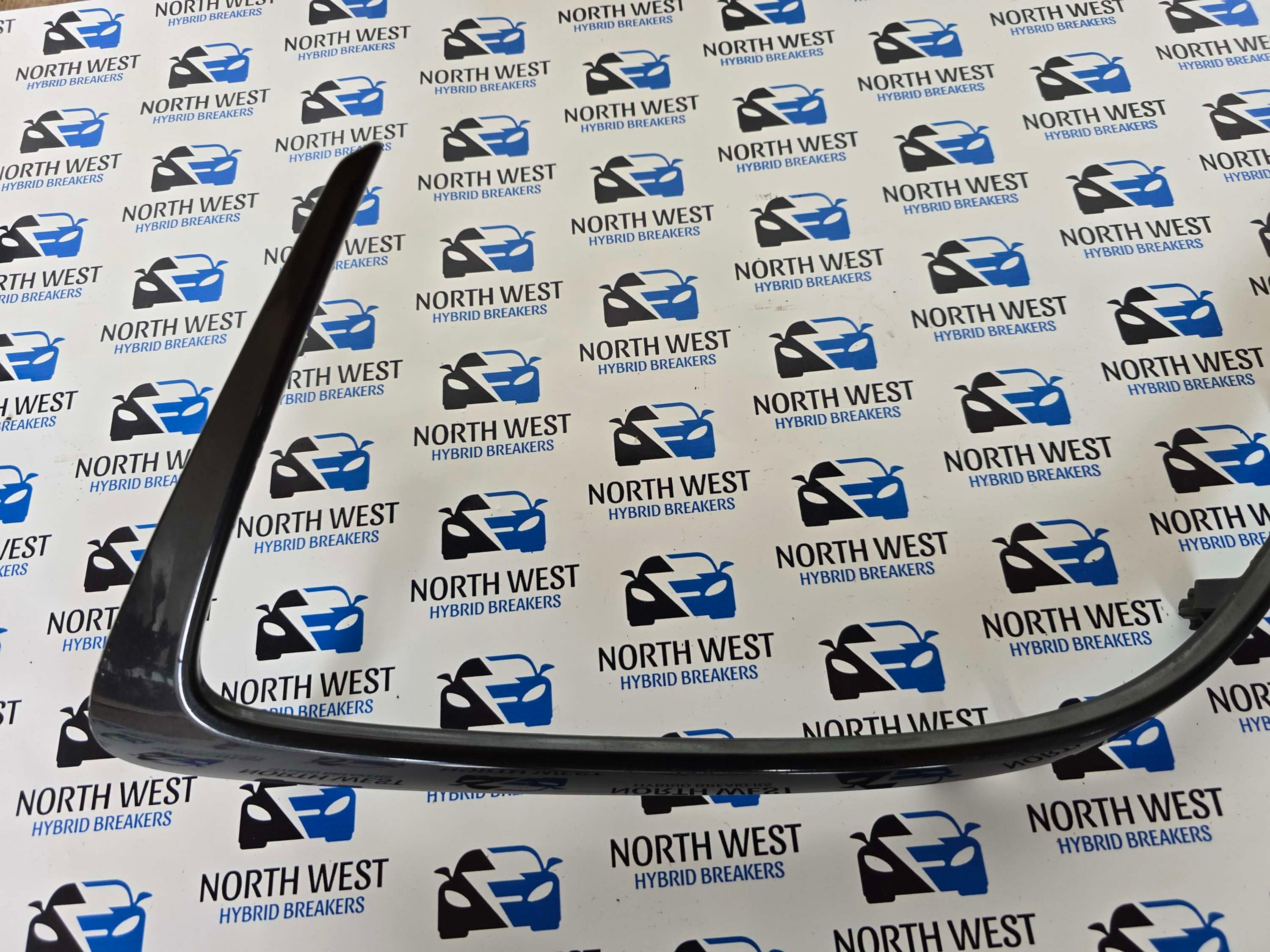 TOYOTA COROLLA MK12 FRONT LEFT BUMPER TRIM 52712-02030/040 2019 +