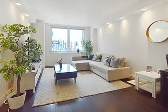 212 East 47th Street #24D