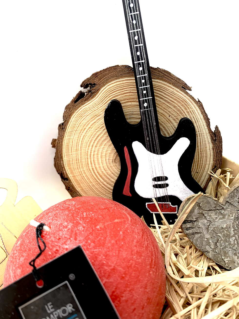 Miniature : Coffret bougie, rondin et guitare