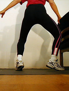 Fencing bounce forward landing |Elaine Cheris
