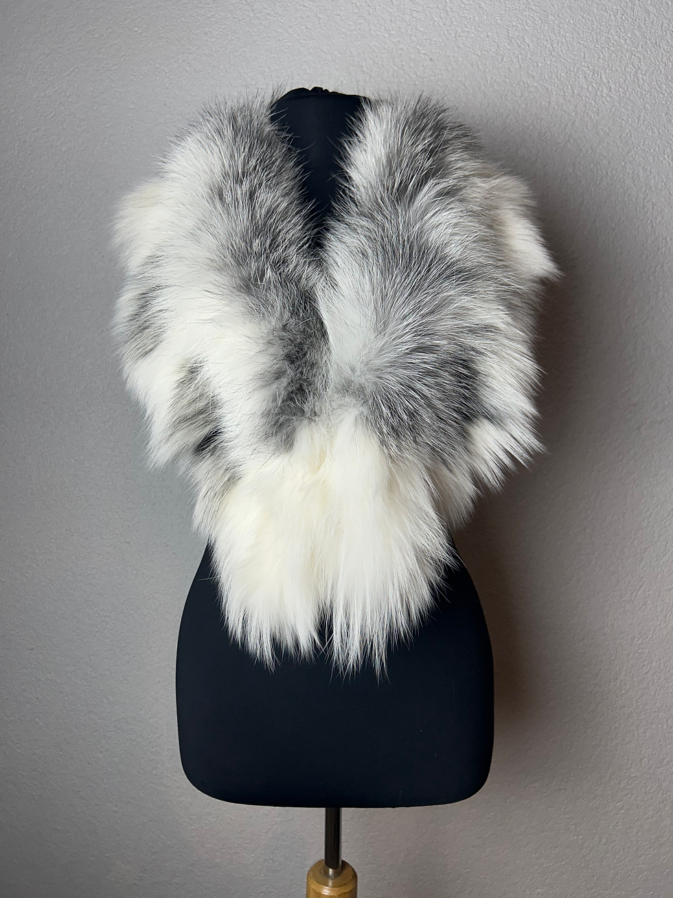 beyaz gri gerçek arjantin tilki kürk yaka , white grey genuine argentina fox fur collar scarf