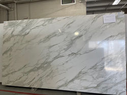 CALACATTA AURA SLAB