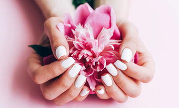 cosmética para uñas, productos de acryfine, productos acrilab, esmaltes para uñas, geles para uñas, servicio de mnicura