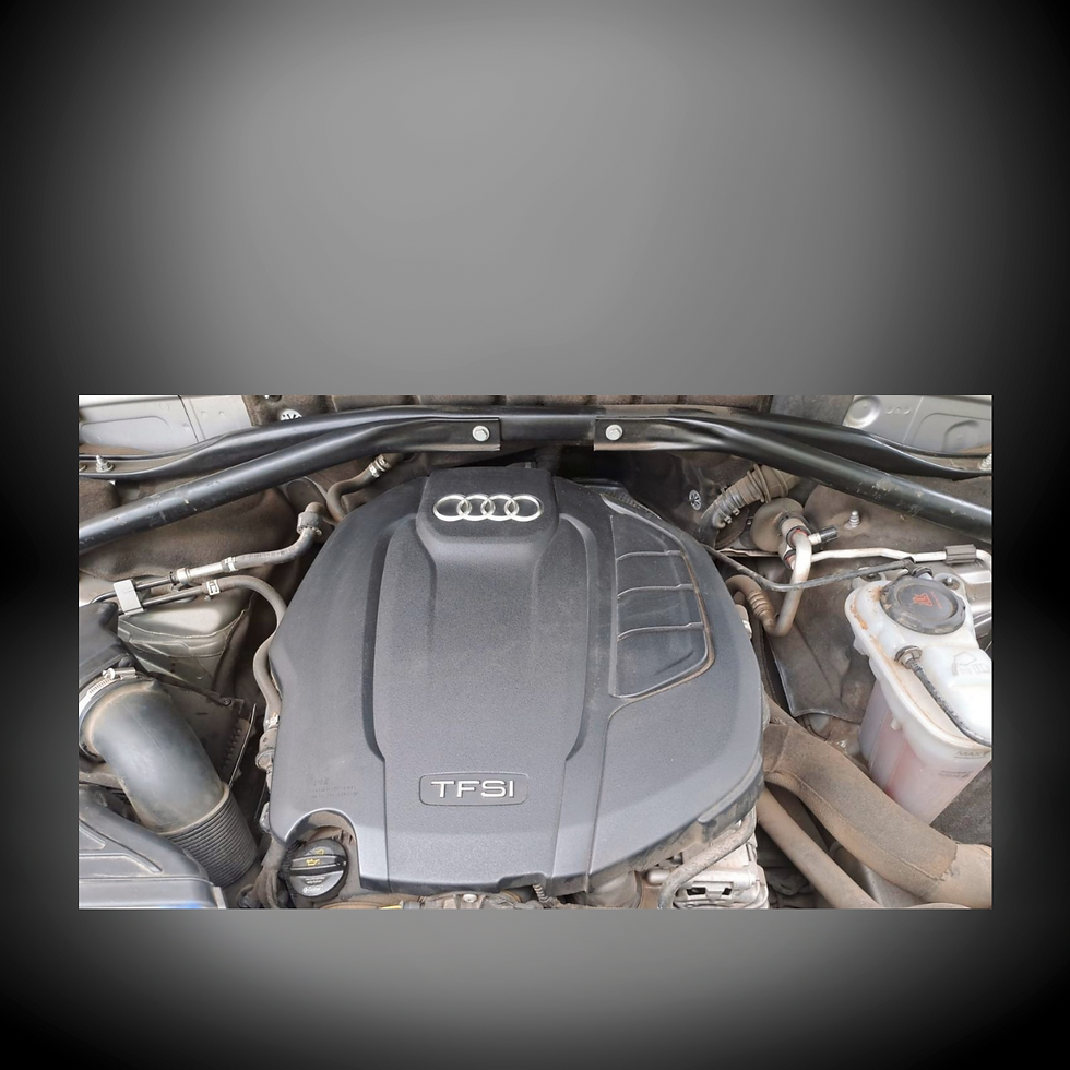 Miniatura: AUDI Q5 2016