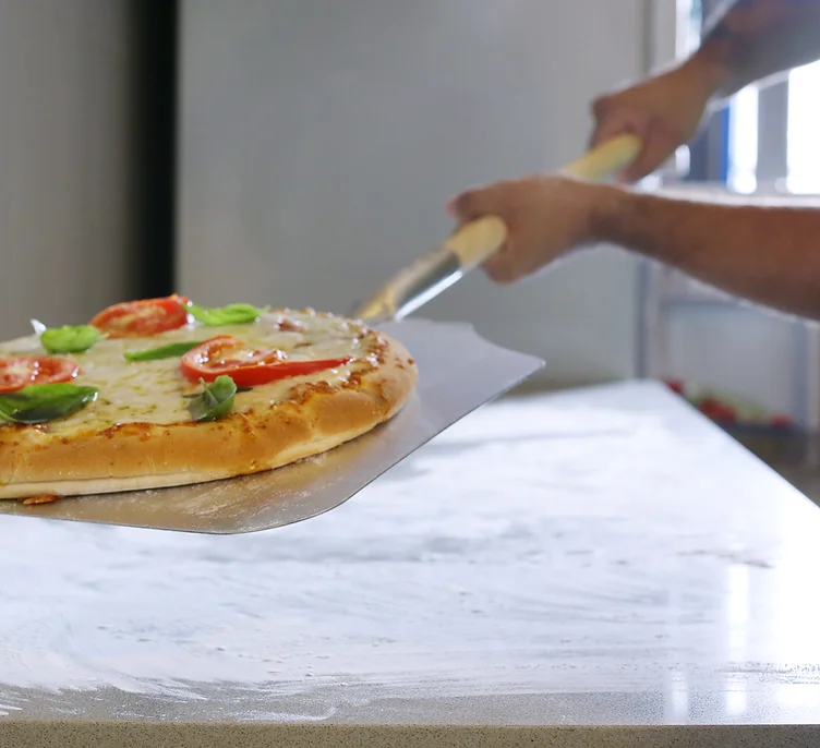pizza fresca .webp