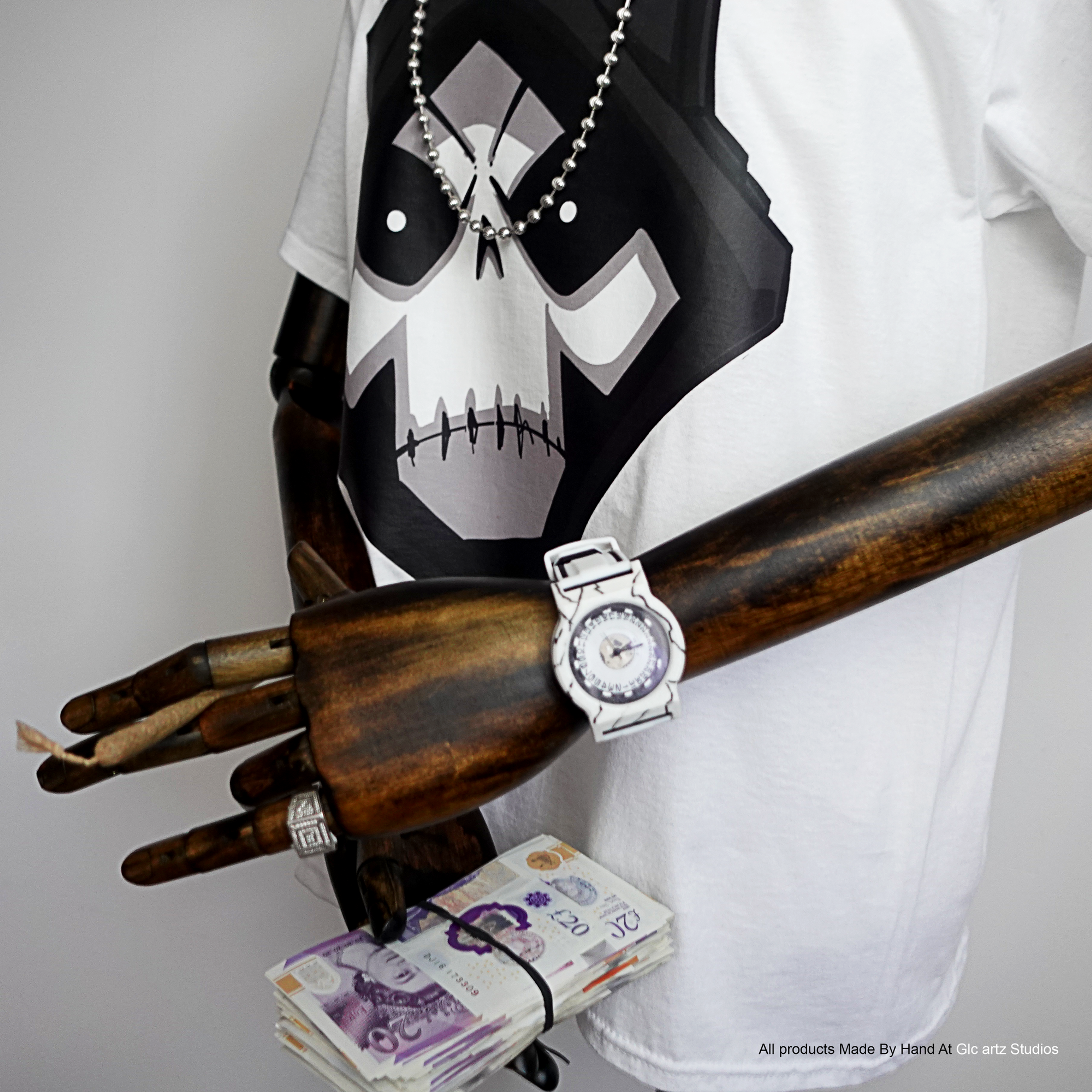 DS // GHOST WHITE TEE // D01