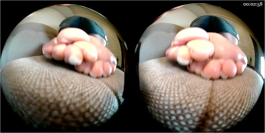 Thumbnail: Salome Tiny3D 10 (Kneeling view from behind)