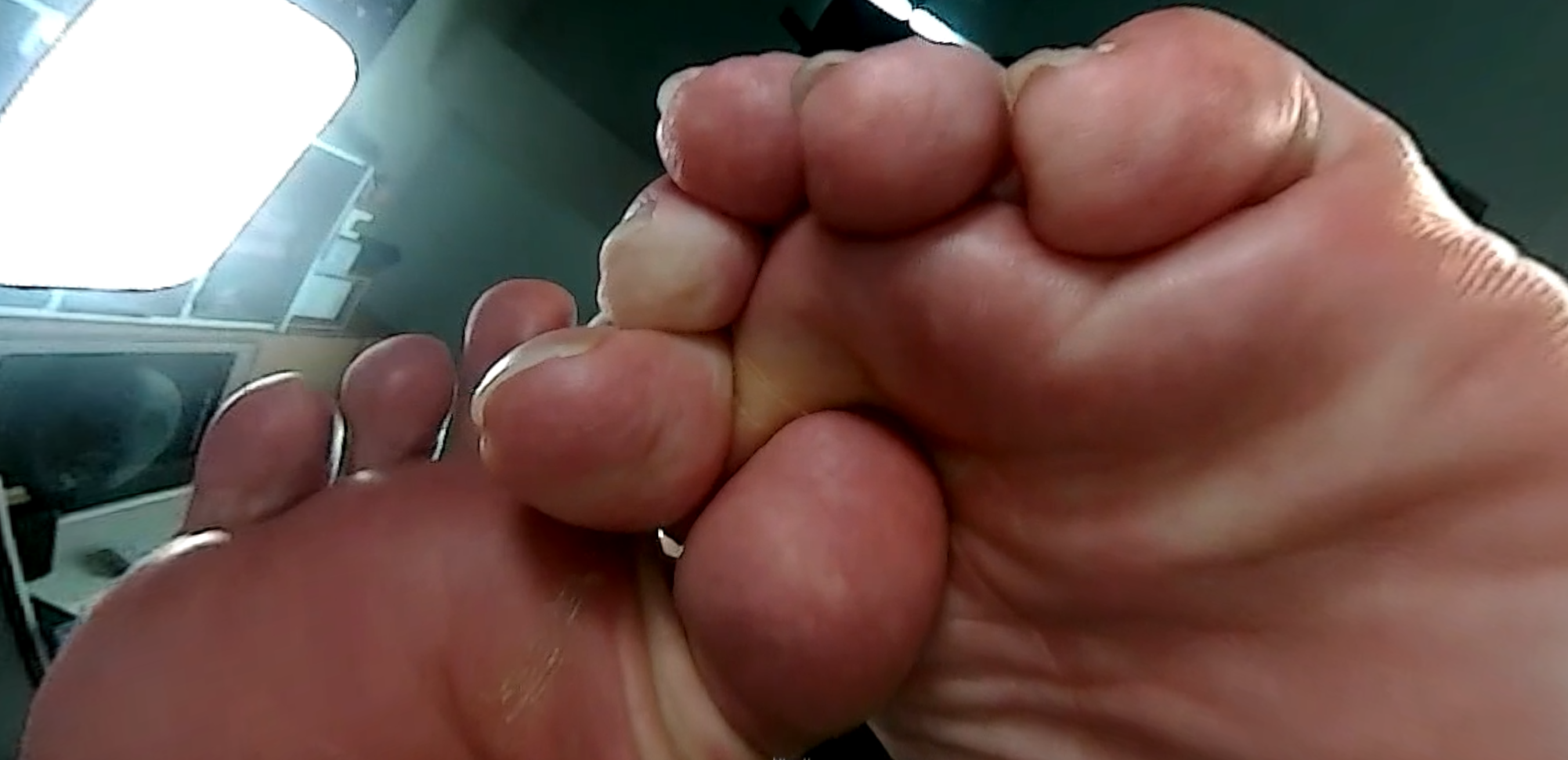 Sabrina's carpet view soles show (Tiny3D 02)