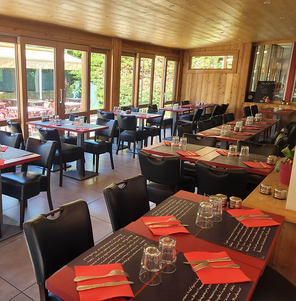 Salle de restauration de l'Hôtel Le France