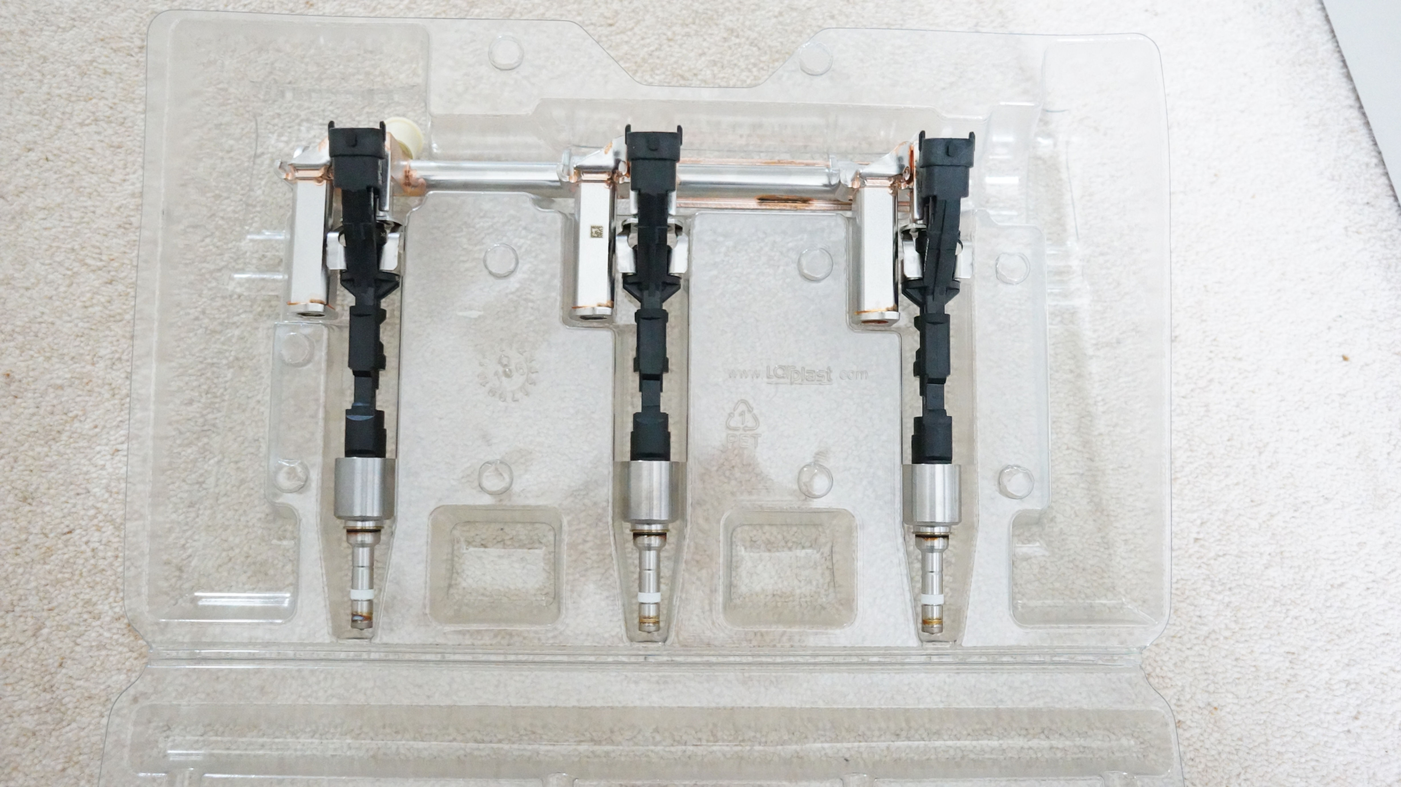 6 GENUINE JAGUAR RANGE ROVER 3.0 PETROL FUEL INJECTORS 8W93-9F593-AC 0261500297