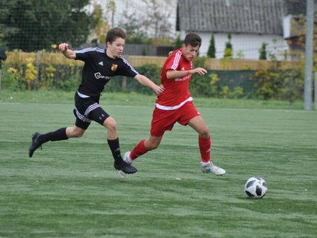 EKSTRALIGA SIĘ ODDALIŁA