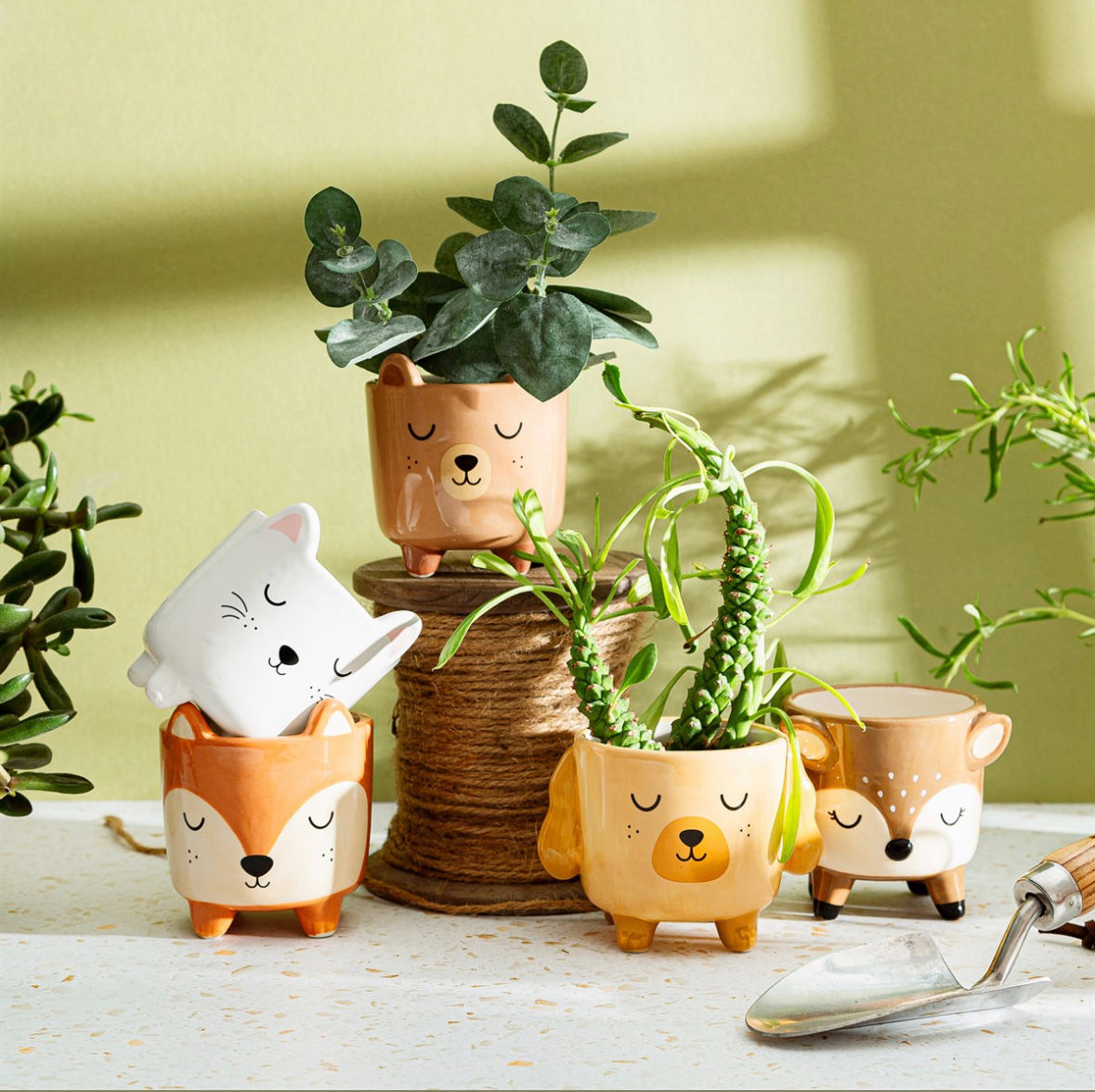 Mini Deer Planter with Legs 