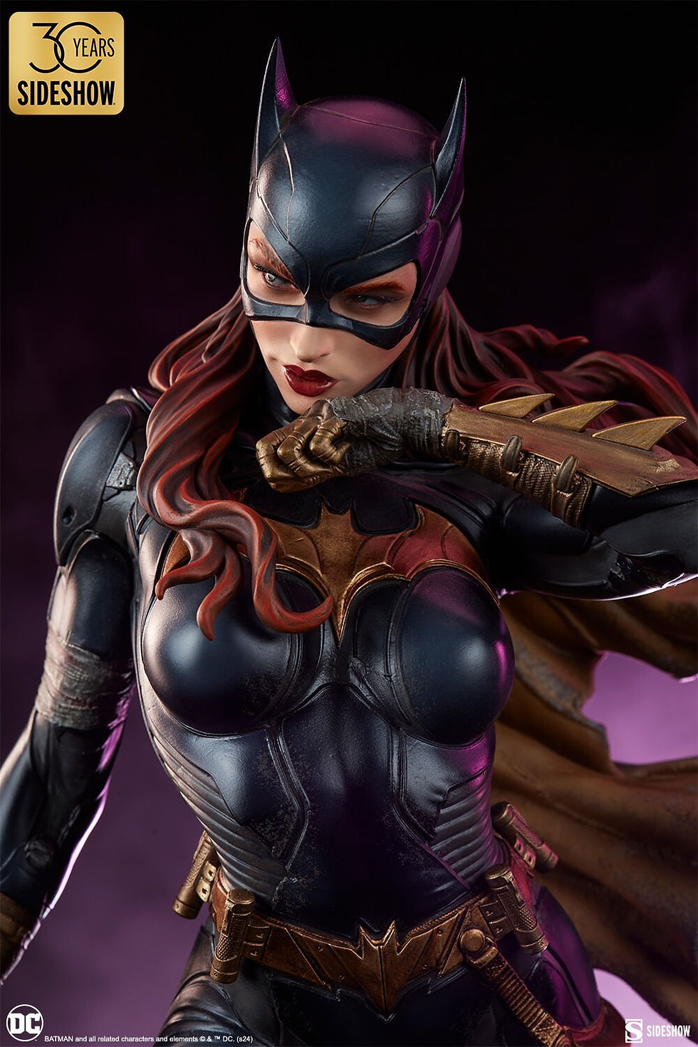 Thumbnail: Batgirl Premium Format Statue