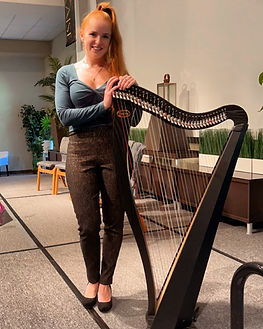 harp performance, siobhan mccarthy