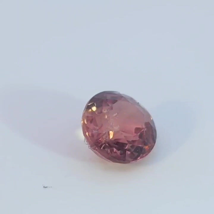 Thumbnail: 2.506 Cts Natural Ceylon Padparadscha