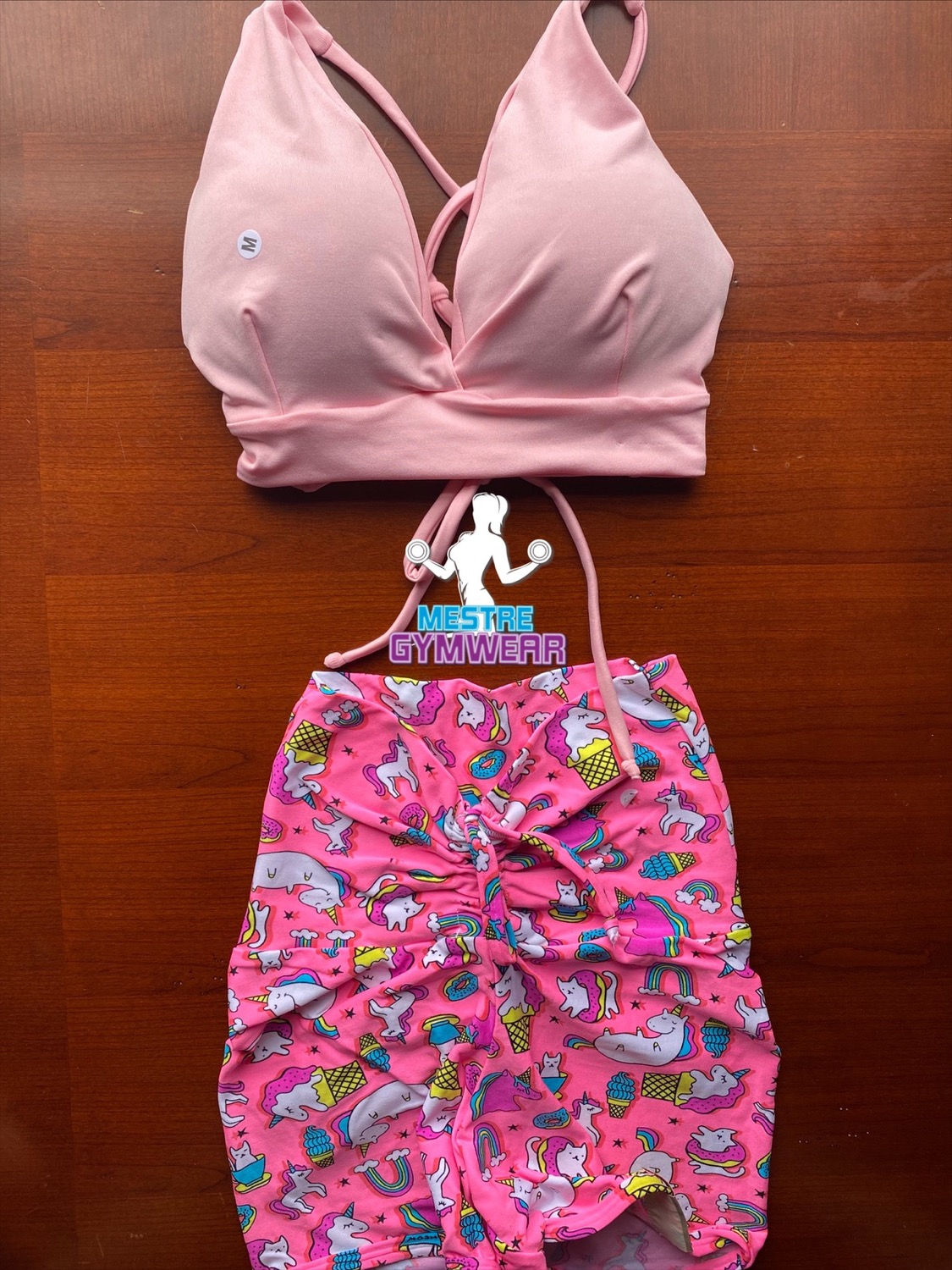 Unicorns shorts pastel top