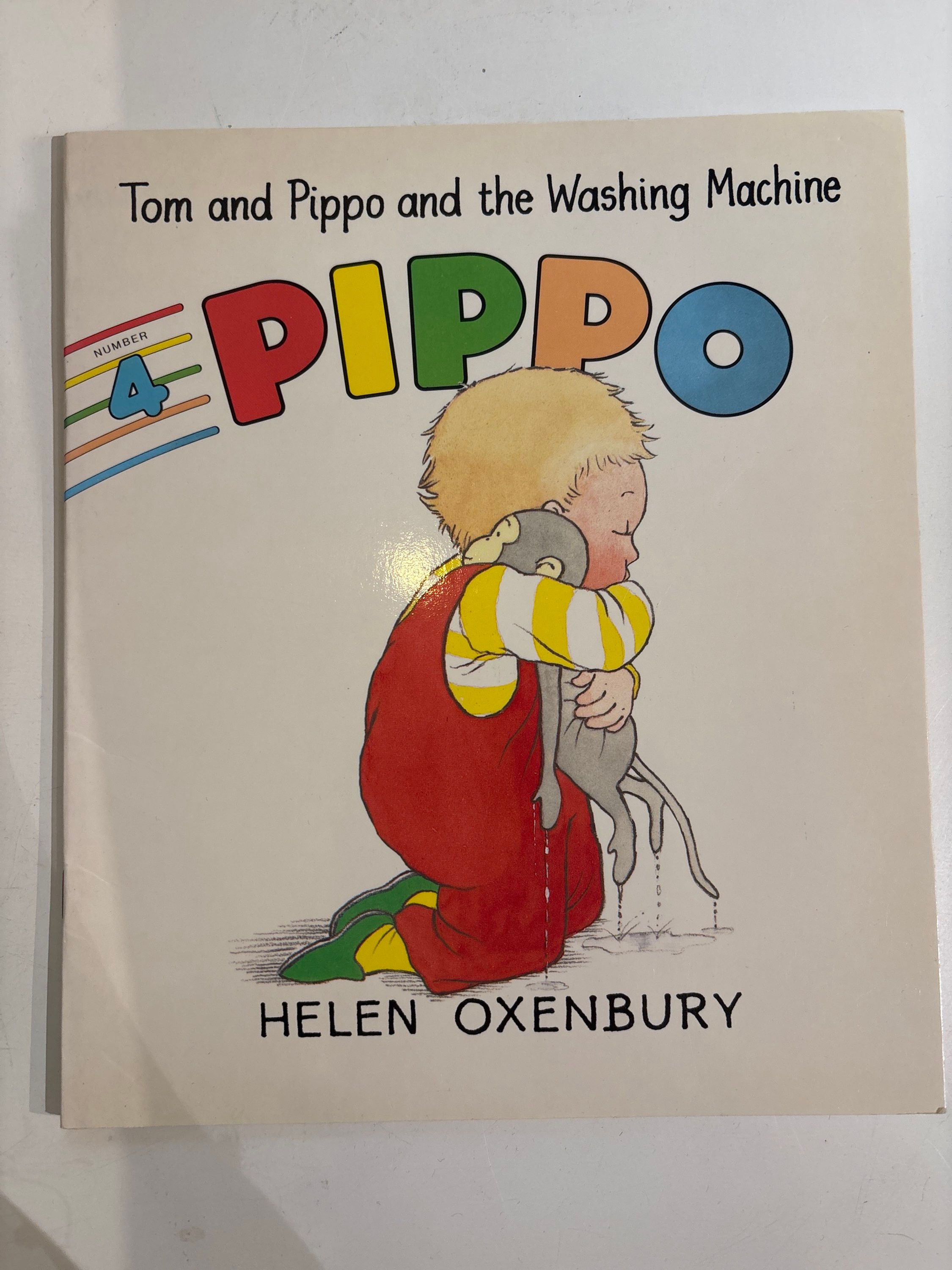 Tom and Pippo Go Shopping